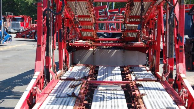 Exclusive Auto Transport 3